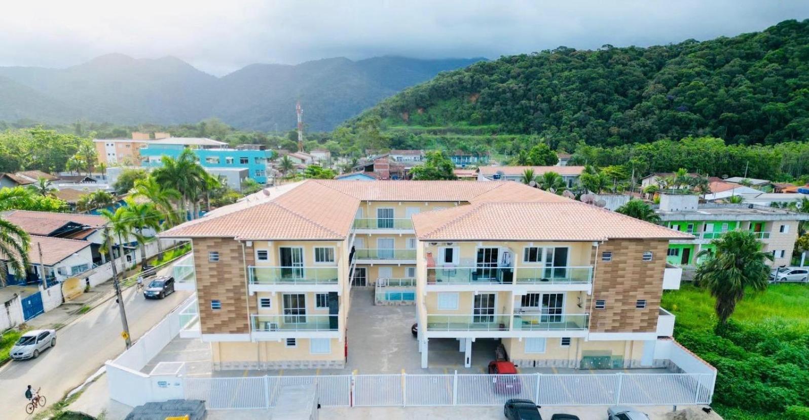 Apartamento Ubatuba Beach * Ubatuba